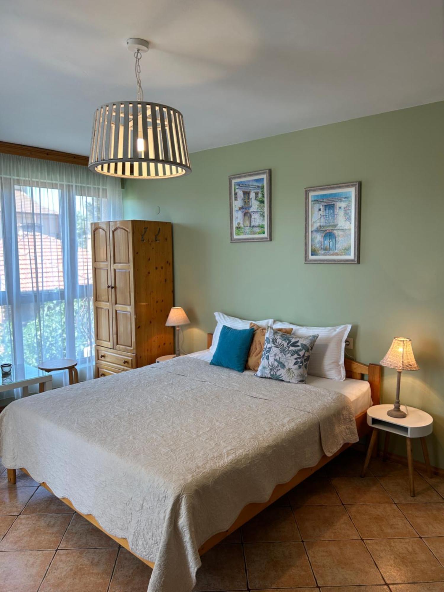 Kalina Guest Rooms Sozopol Exteriör bild